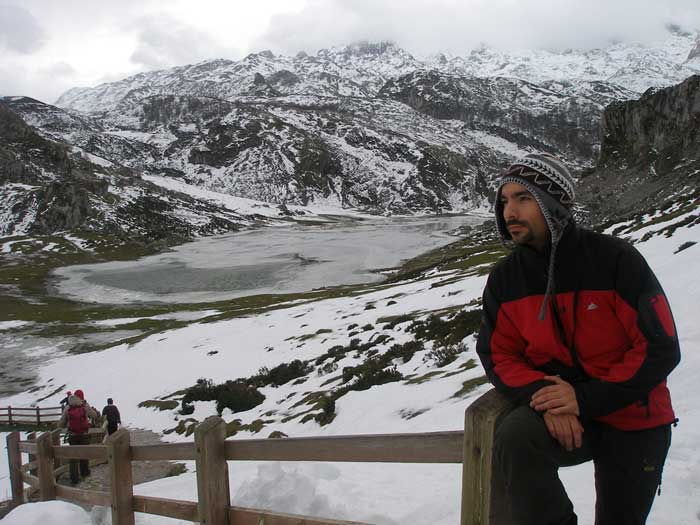 Lago Ercina congelado