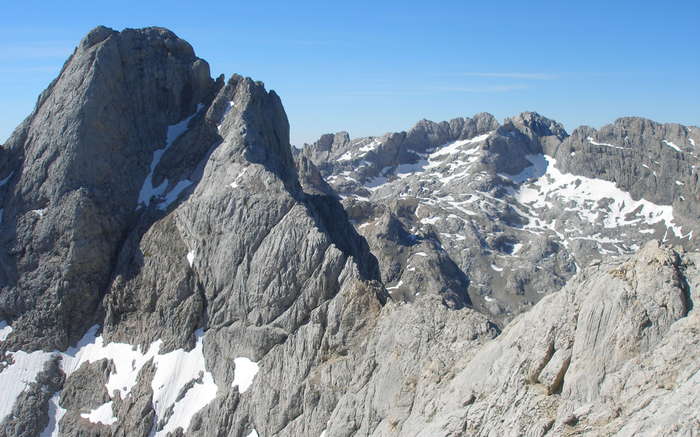 Cresta desde la cima de Cabrones