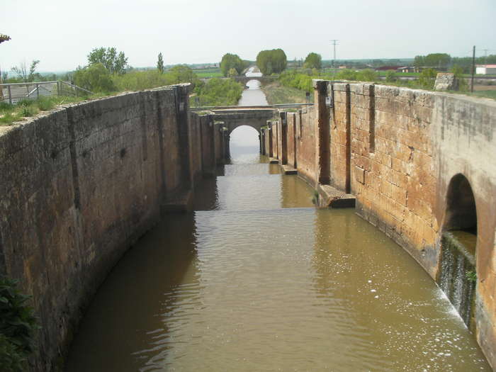 canal de agua